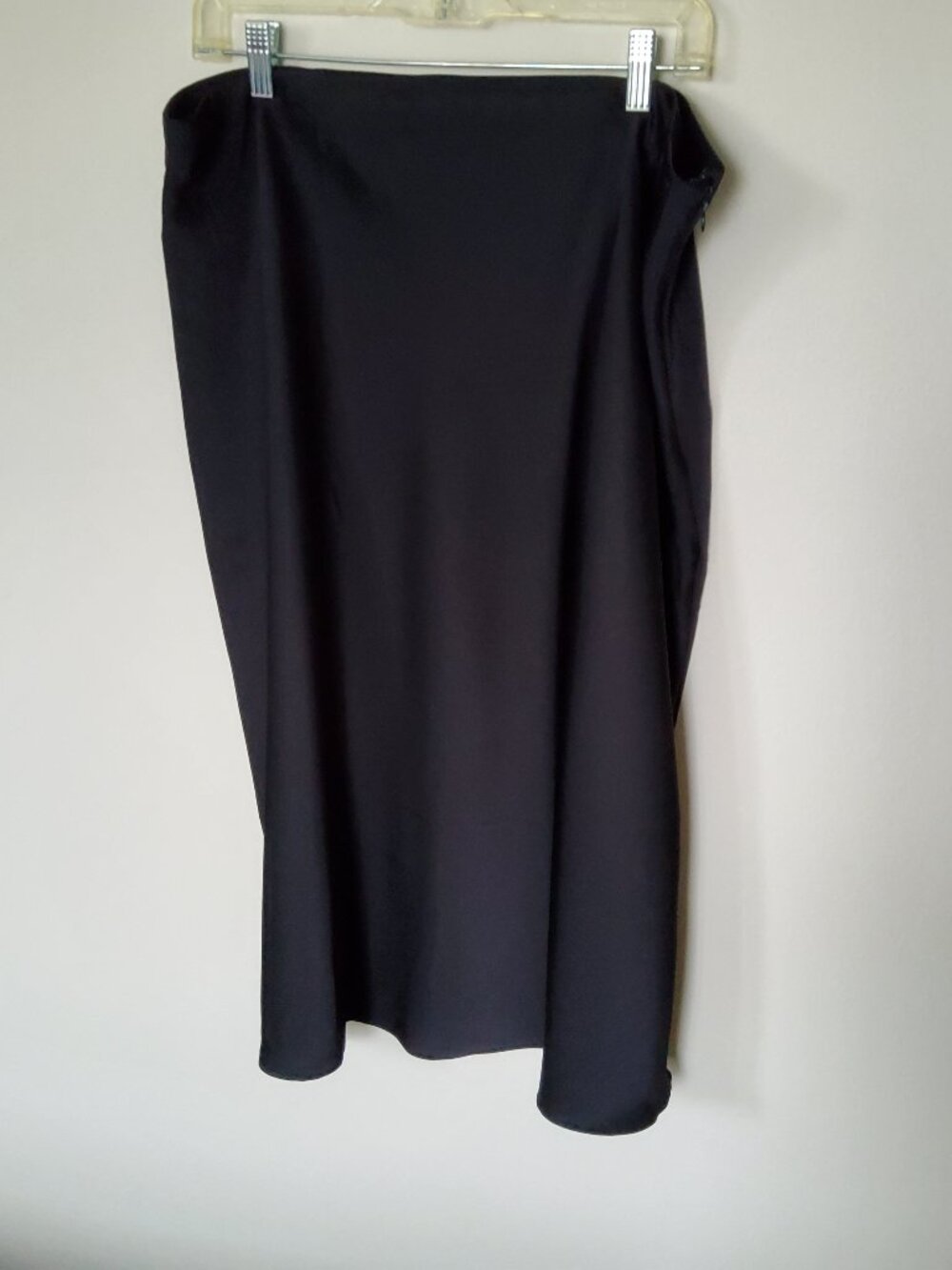 Nine West Black Satin Skirt plus size XXL [one-sided slit up to knee]